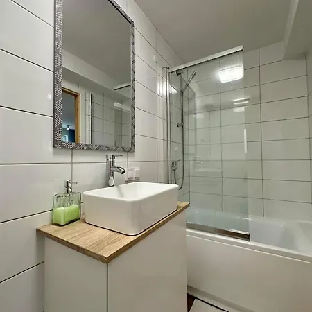 Apartamento Ahoj! Blisko Plaży, Basen, Prywatny Parking, Ogród, Bezpłatne Wifi
